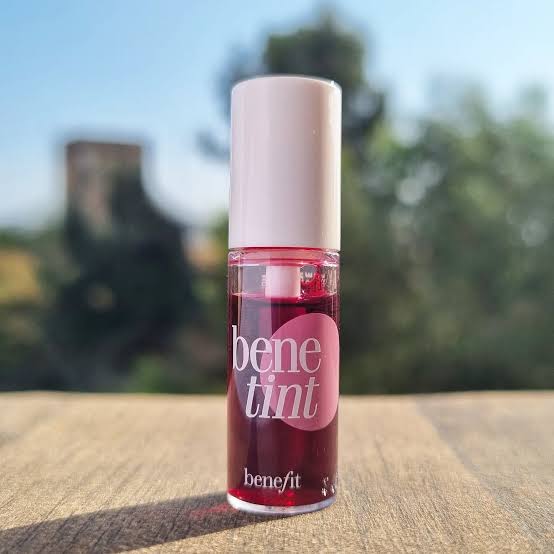 "Benefit rose - tinted Lip & Cheek Stain	Bene tint"