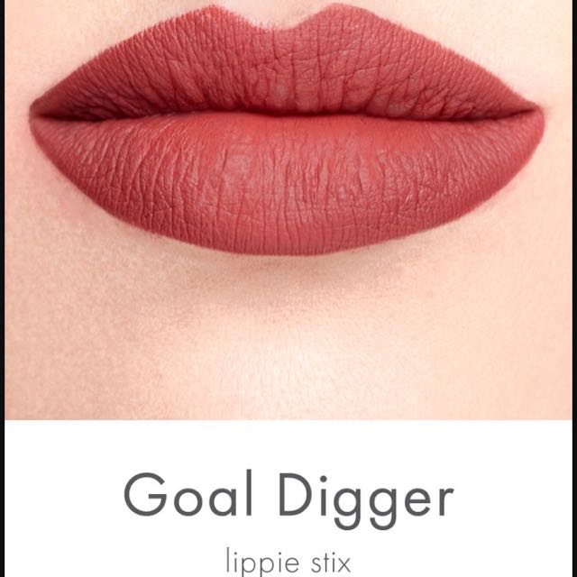 Colourpop Lippi Stix-goal digger